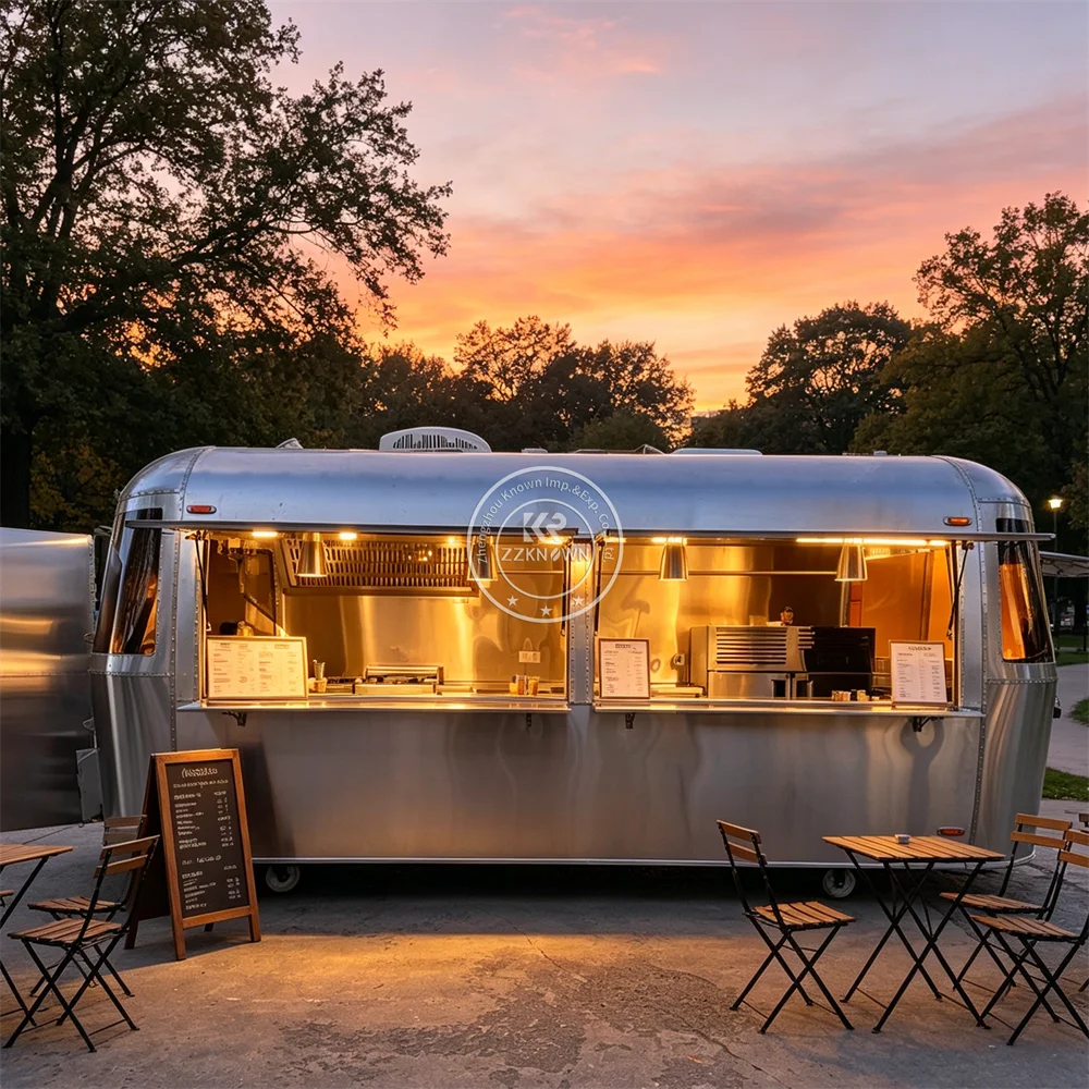 Customized Mobile Pizza Truck Concession Trailer Food Trailer Street Catering Food Truck With Professional Kitchen Setup