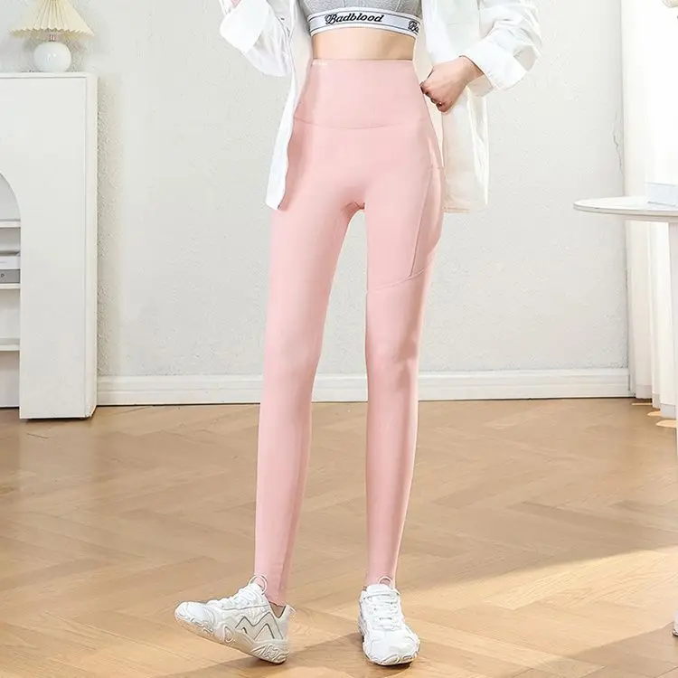 กางเกง Shark ผู้หญิงสวมใส่สไตล์ใหม่ฟิตเนสขี่จักรยานขนาดใหญ่ฐานตุ๊กตาบาร์บี้ Tucks และยกก้น