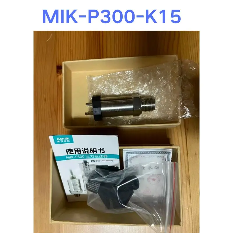 New MIK-P300-K15 pressure sensor transmitter Fast Shipping