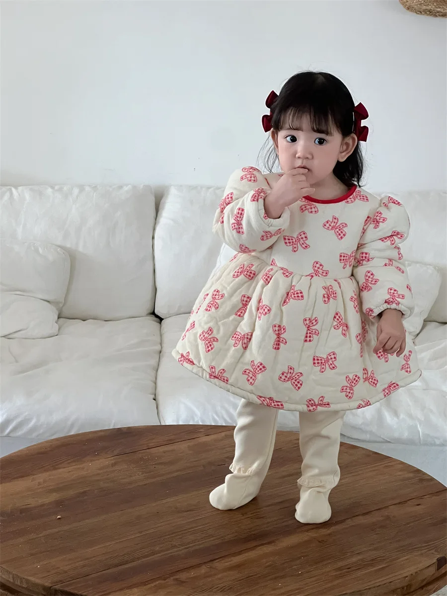 

2024 Winter New Baby Girl Long Sleeve Warm Dress Cute Bow Dot Print Infant Cotton Padded Dress Plus Velvet Thick Toddler Clothes