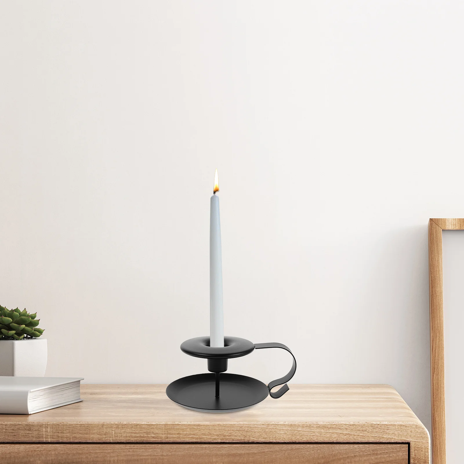 

2Pcs Vintage Metal Tapered Holder Iron Candlestick Display Stand Handle Wedding Xmas Dinner Party Centerpiece