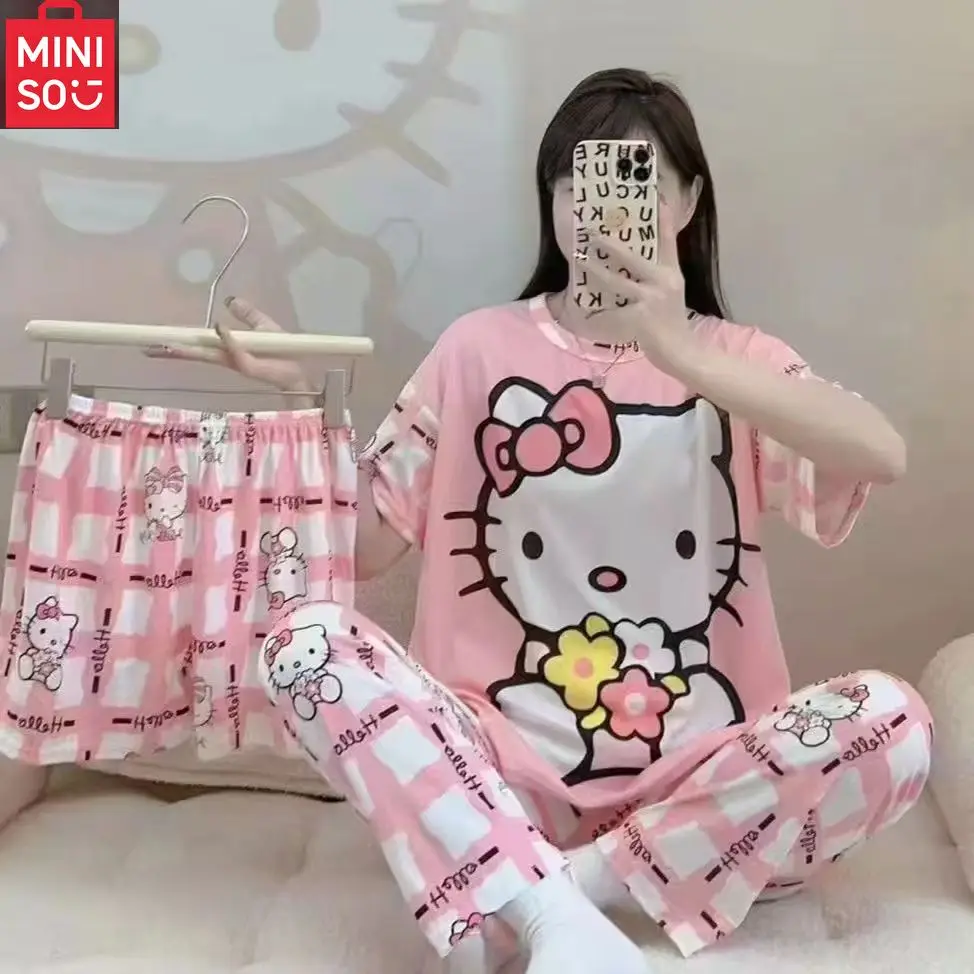 

Милая повседневная полосатая пижама MINISO для женщин, новый летний стиль, комплект из трех предметов, домашний костюм для собаки Pacha