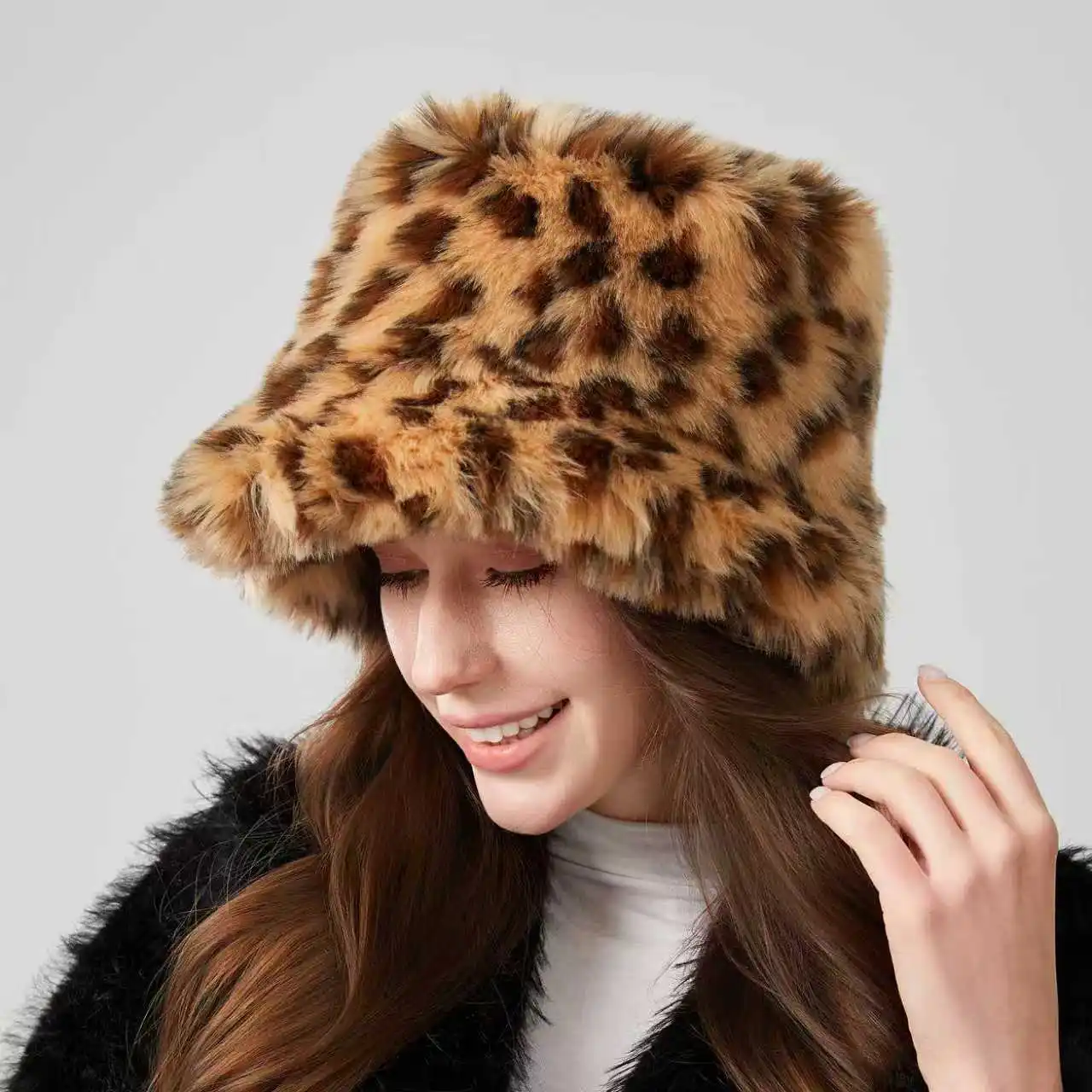 

New Style Fake Rabbit Fur Hats Super Soft Women Winter Hat Cotton Lining Warm Russian Fashion Ski Beanies Plush leopard print