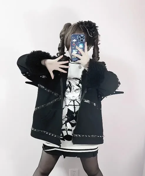 

Новинка 2023 года, осенние и зимние женские пальто, субкультура, панк, японский стиль, флисовый утолщенный кардиган с капюшоном на молнии, куртка для женщин