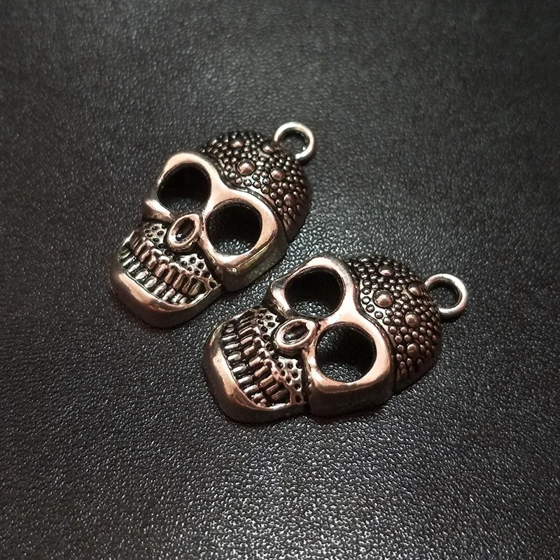 แฟชั่น 10 ชิ้น/ล็อต 34*16 มม.Retro สังกะสีอัลลอยด์ Skull Charms จี้สําหรับ DIY เครื่องประดับสร้อยคอสร้อยข้อมือ