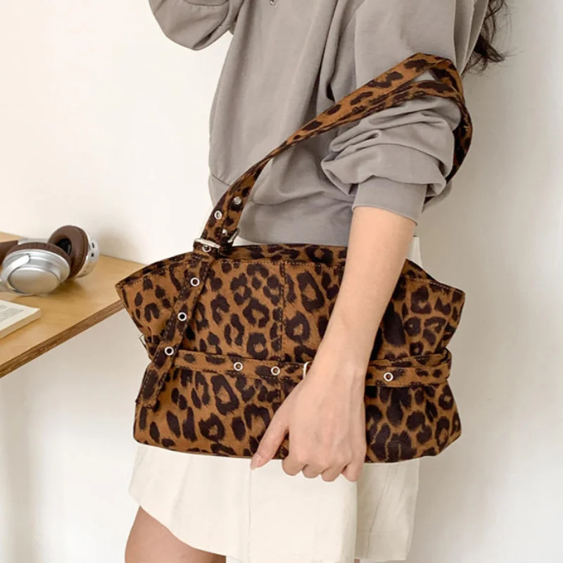 

Leopard Print Suede Tote Bag Large Capacity Elegant Classic Lock Clasp Shoulder Underarm Bag Vintage Versatile Commute Handbag