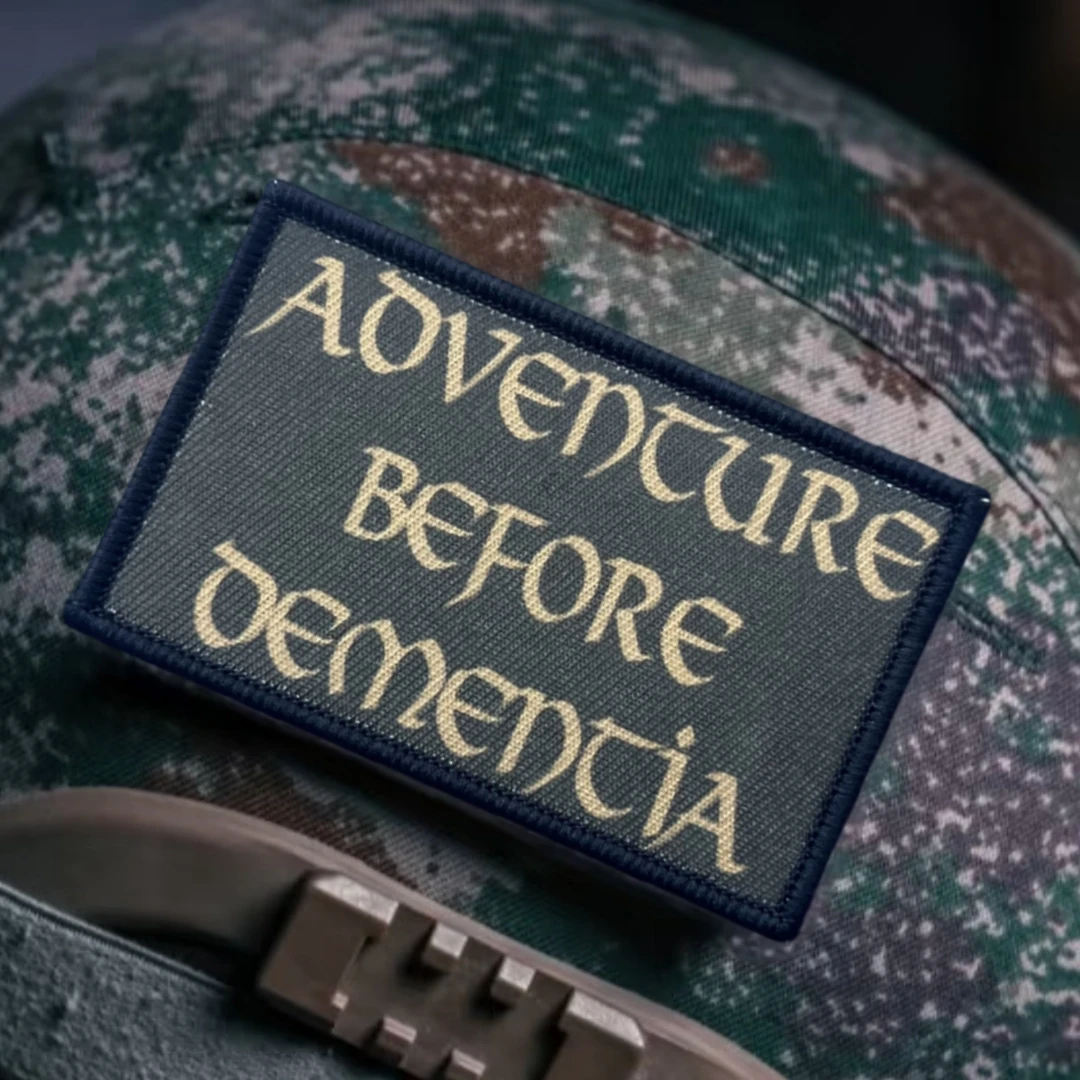 Parche táctico Adventure Before Dementia – Moral con velcro - imagen 5