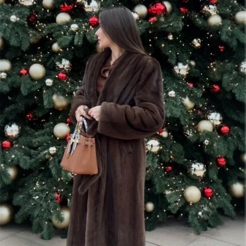 Elegant and Stylish. A New Winter Fashion Women's Coat with Faux Fur A Lengthened Faux Mink Coat, Thick Warm Artificial Fur Top.