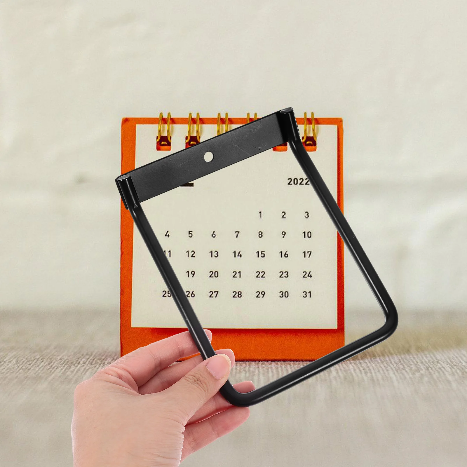 

1pc Iron Desktop Flip Rack For Home Office Stable Calendar Support Holder Long-Lasting Metal Calendar Stand Workspace Decor