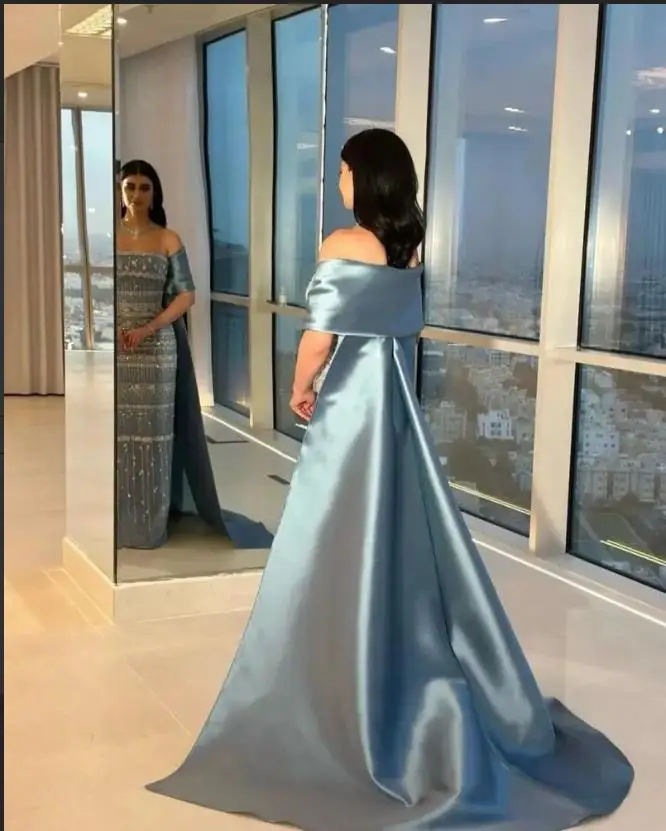 Aangepaste prachtige avondjurk met cape strapless rechte bruiloftsgastjurken blauwe kralen vestidos de diner gala