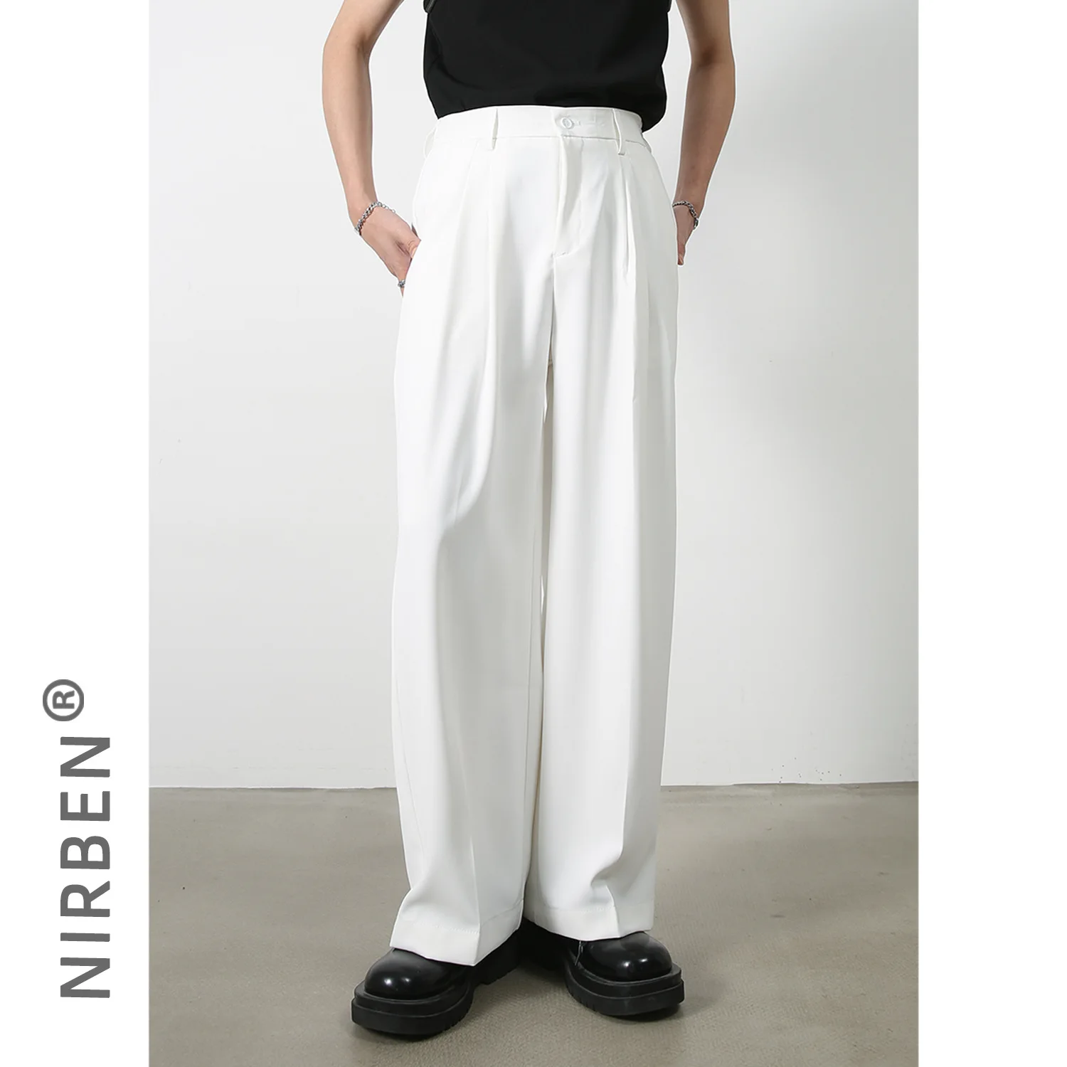 Men's Straight Leg Jeans Four Colors Korean Style Casual Pants Drapey Fabric mid Waist Youth Fashion Chinese Manufacturing