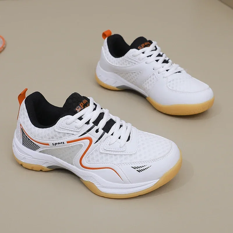 Chaussures de volley-ball en maille respirante pour hommes et femmes, baskets de tennis de table, chaussures de badminton, unisexe, grande taille, 45, 46, C9008