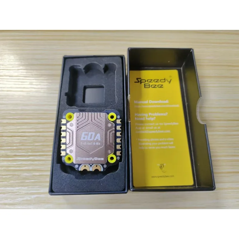 

1pcs New Speedybee F405 V3 55A Stack F405 V3/V4 60A Stack Tower-type Flight Control FPV Traverse Unmanned Aerial Vehicle