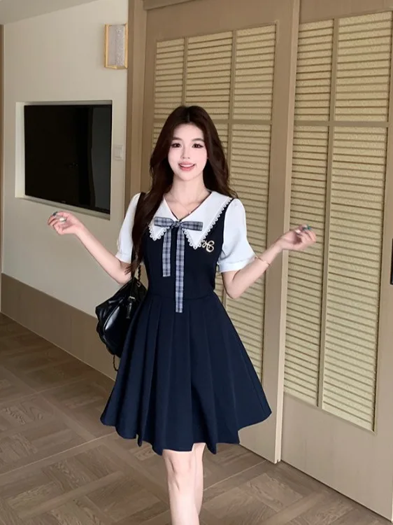 

plus Size Women's Summer New Style College Style Embroidered Short Sleeve Dress A-Line Pleated Skirt High Waist Slim Fit Urba...
