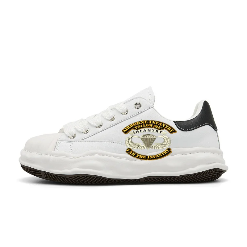 

Airborne Badge - Infantry - Follow Me I am the Infantry — модные уличные кроссовки в ретро-стиле, созданные в ретро-стиле, стильные и удобные.