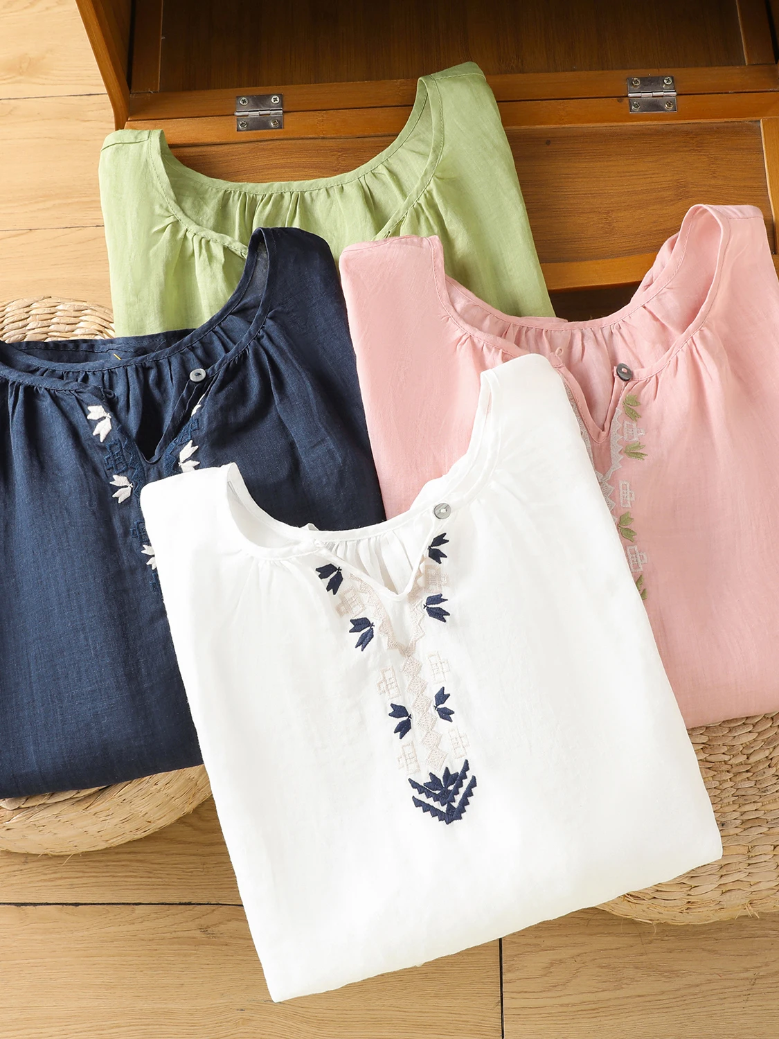 

Loose Fit Summer New Sle Embroidered Linen irt Women's round Ne mid Sve Air Conditioning Slimming Sun Protection