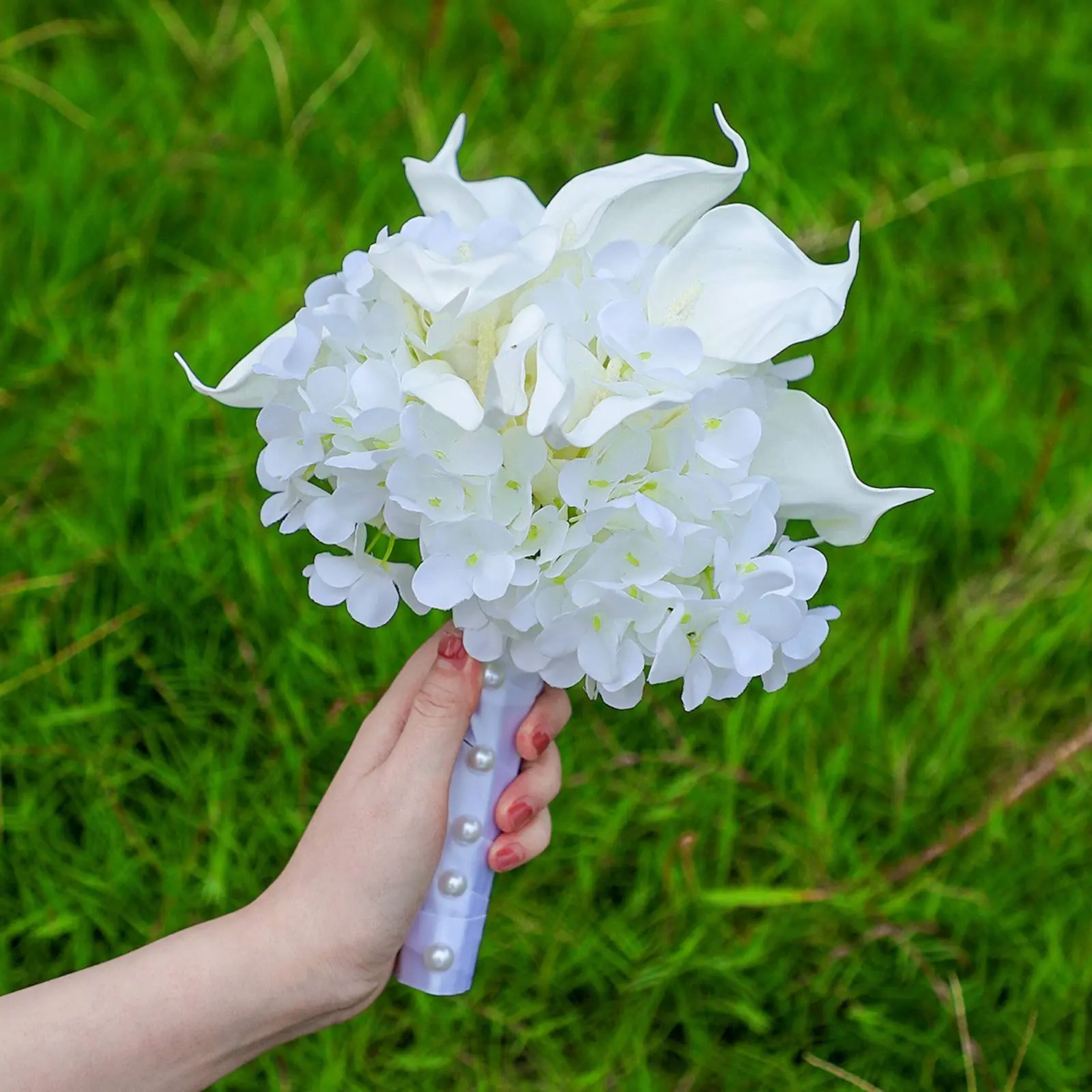 

Artificial Bridal Floral Arrangement Reusable White Calla Flower Floral Arrangement Handheld Wedding Flowers Won't Wilt Flower