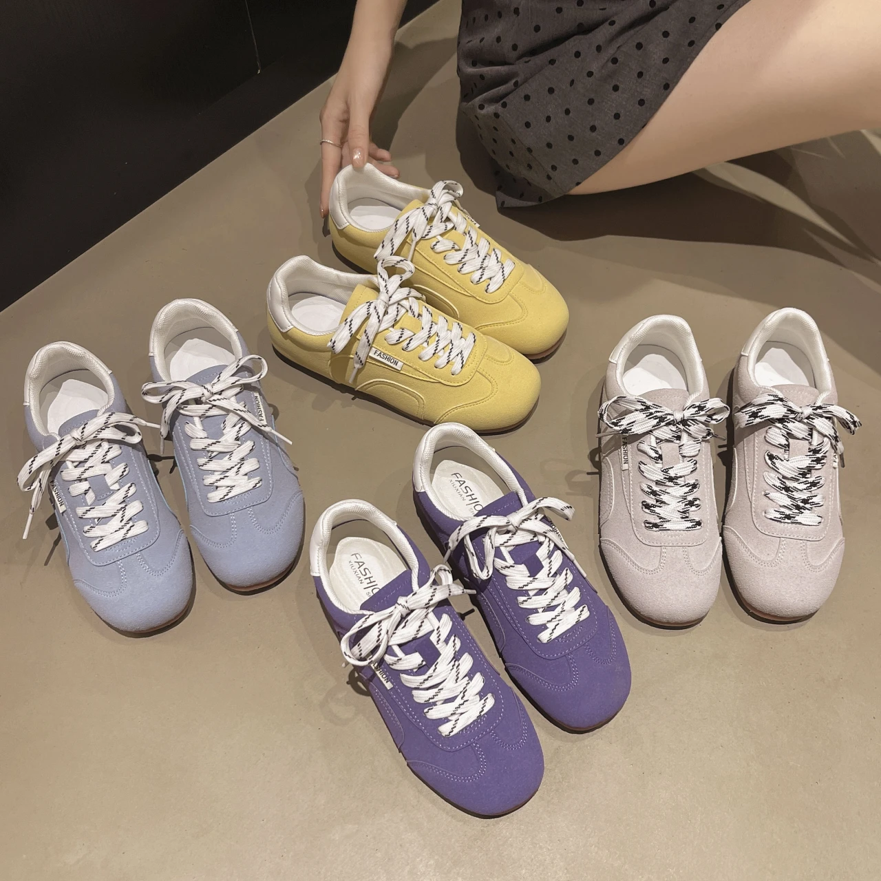 

Women's Sneakers 2024 New Genuine Leather Ladies Moral Training Shoes Casual Spring Flat Shoes Women