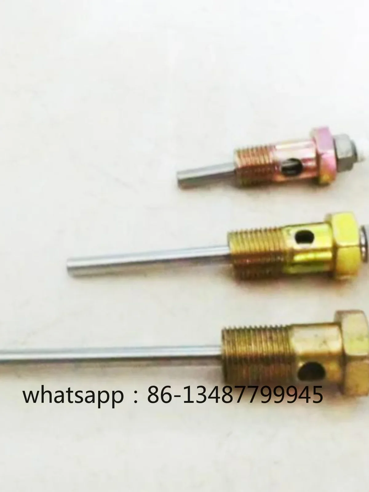 

Нагревательная полая винтовая нагревательная трубка для электрической нагревательной трубки топливного бака грузовика и грузовика