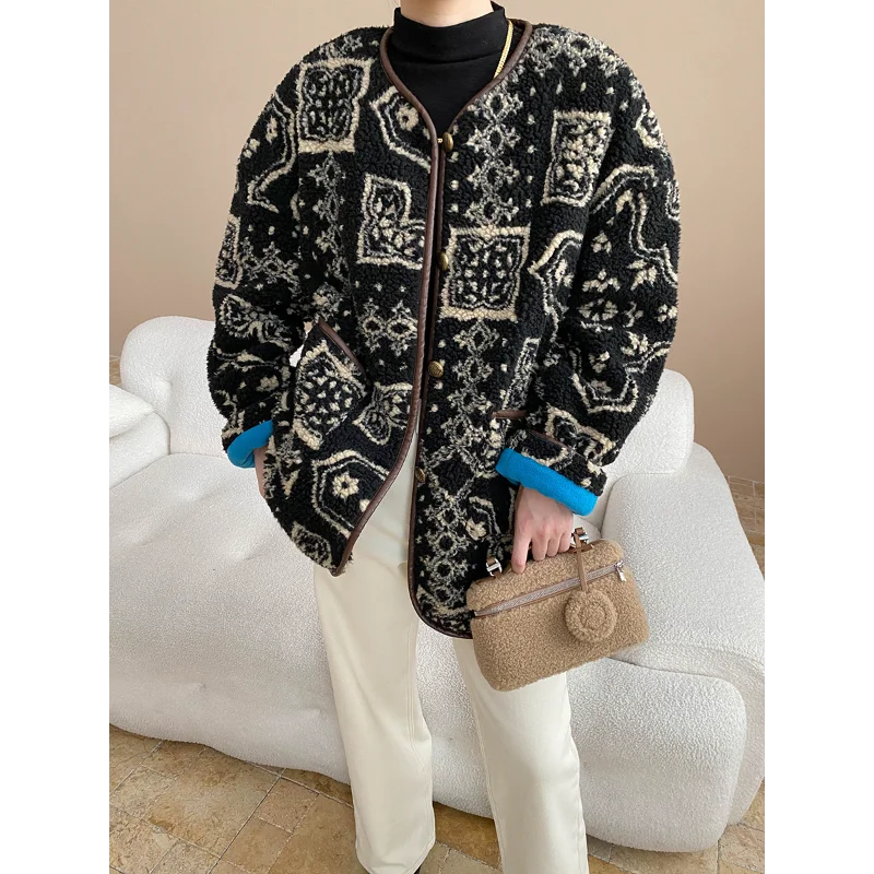 Women French Loose Casual Wild Vintage Cashew Flower V-neck Wrapped Polar Fleece Warm Autumn Winter Lady Coat