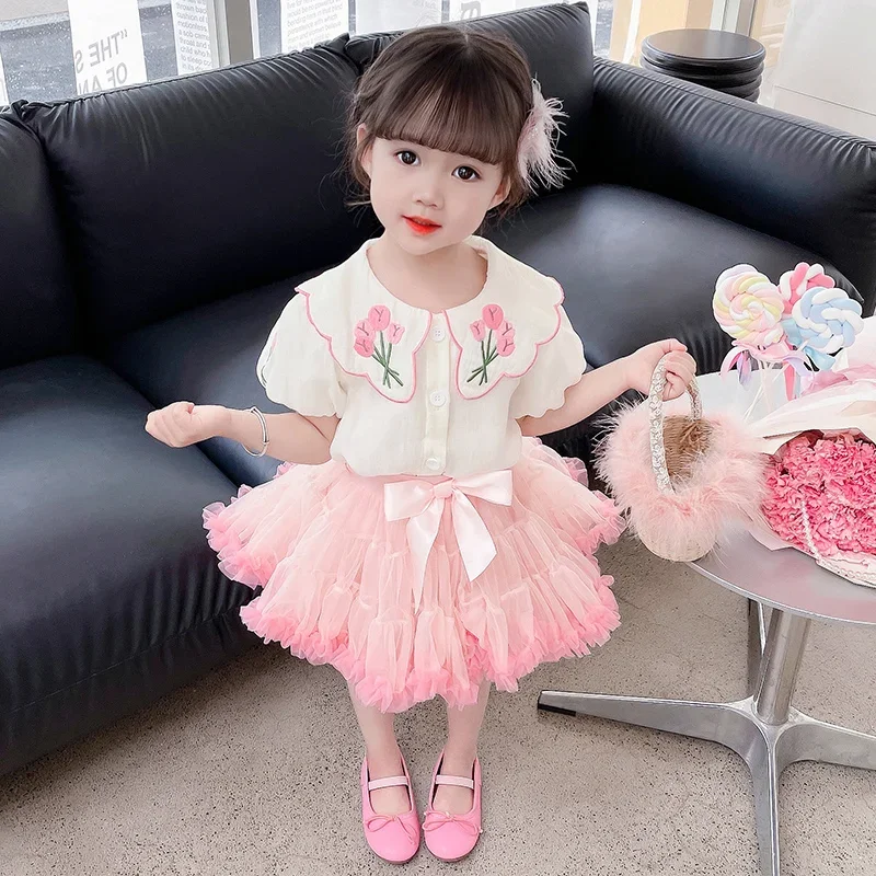 女の赤ちゃんのための花のTシャツとチュスカートのセット,プリンセスコスチューム,2〜8歳の子供服,レース,弓,2023