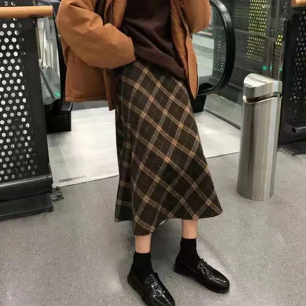 Fashion High Waist Retro Plaid Skirt Slim Fit Winter Autumu High Waist Long Skirt Aesthetic Preppy Style A-line Half Dress Women