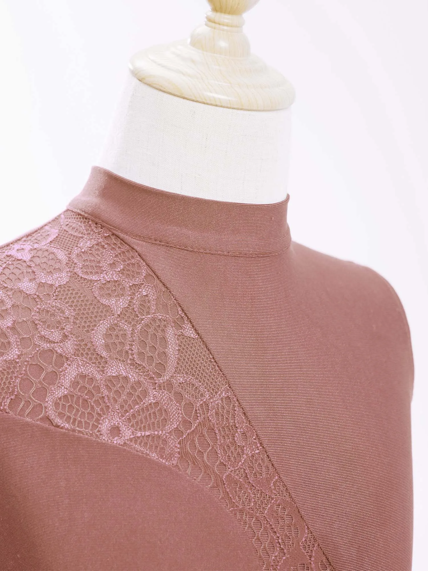 أطفال بنات الأزهار الدانتيل الحديثة فستان رقص غنائي بلا أكمام وهمية الرقبة بقماش شفاف يوتار فساتين الشكل التزلج زي الباليه