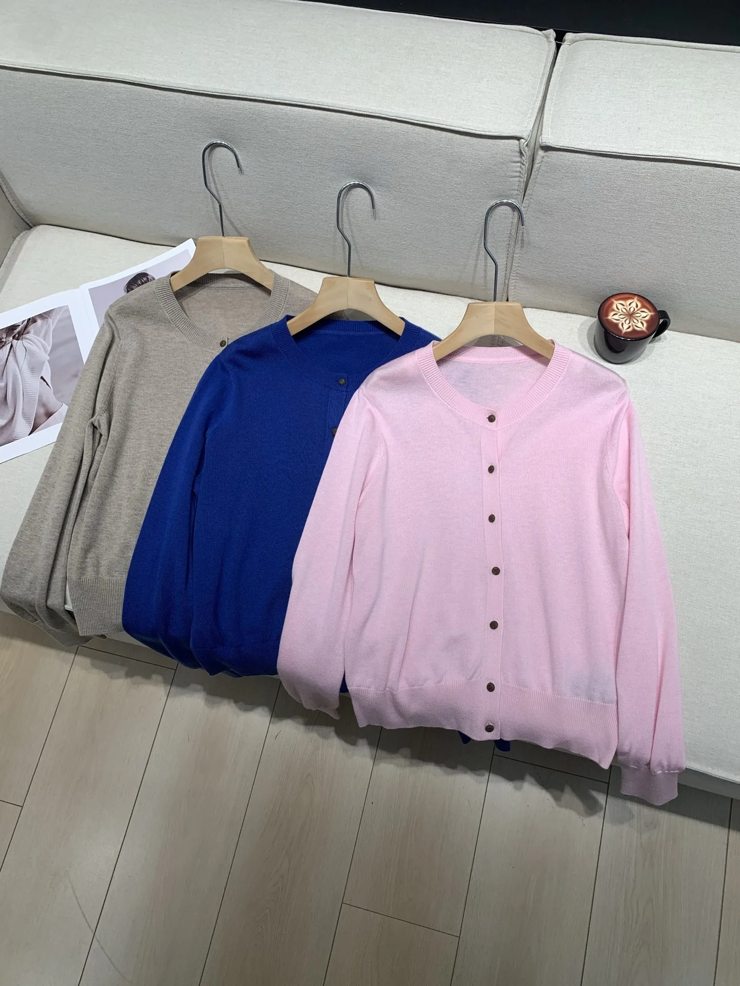 

Women Wool Blend Knitted Cardigan Spring Round Neck Long Sleeve Single Breasted Casual Female Sweater