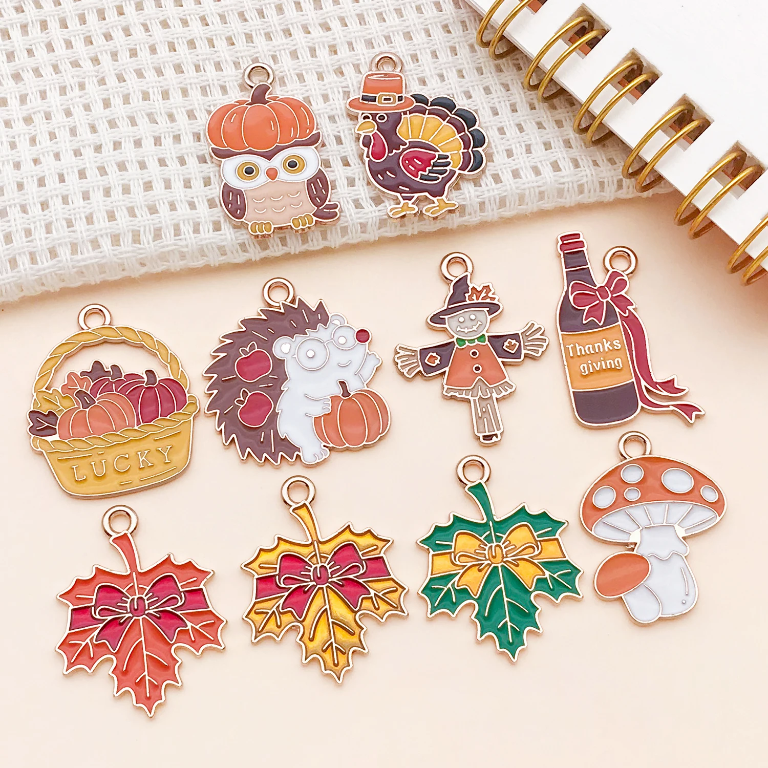 20pcs Fall Autumn Charms Enamel Maple Leaf Turkey Scarecrow Pendants For Earrings Necklace Harvest Season DIY Jewelry Accessorie