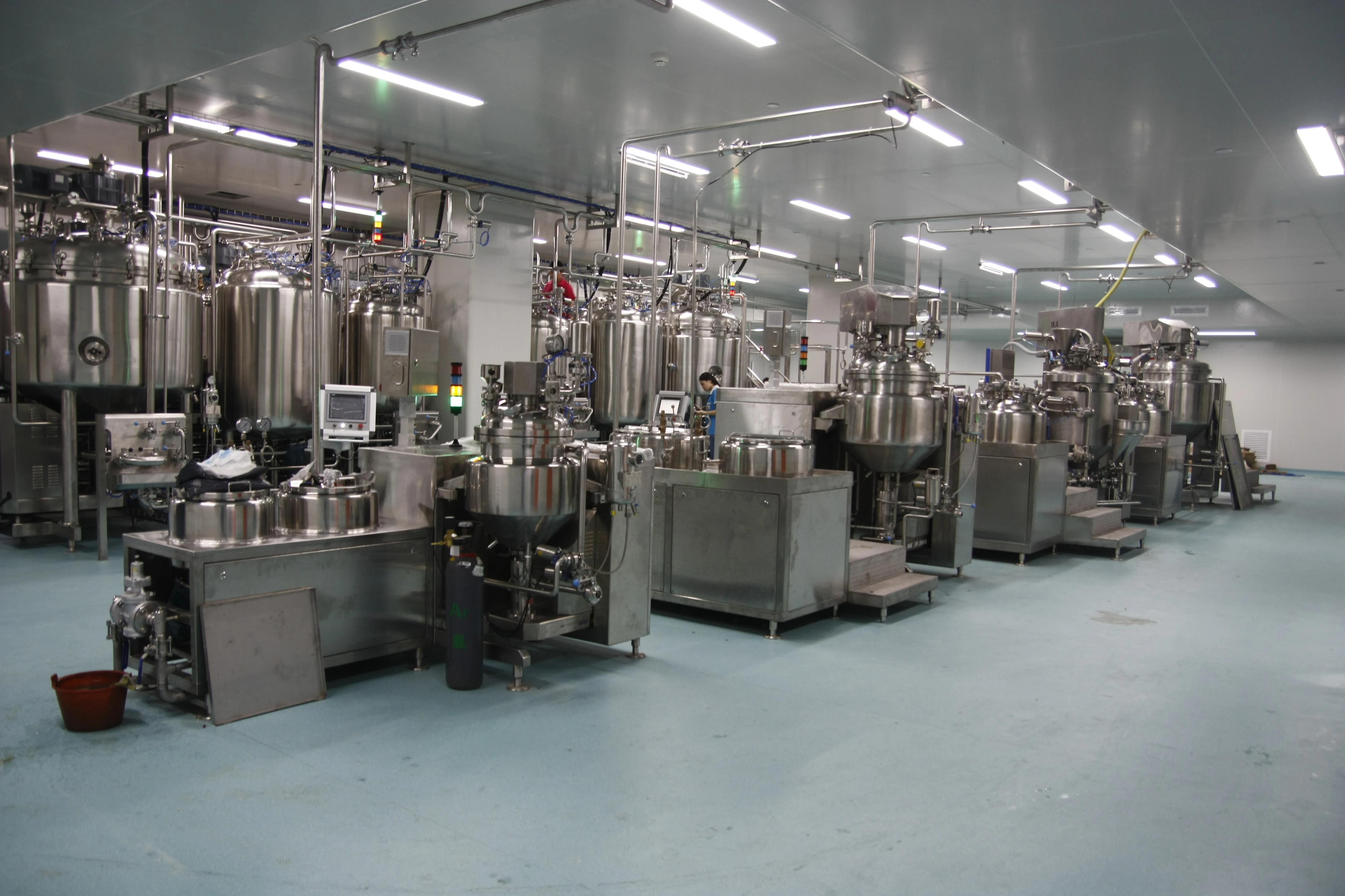 Food Hygiene Grade Vacuum Emulsifying Mixer Shampoo Making Machine Cosmetic Cream Homogenizer High Quality Mixing Equipment