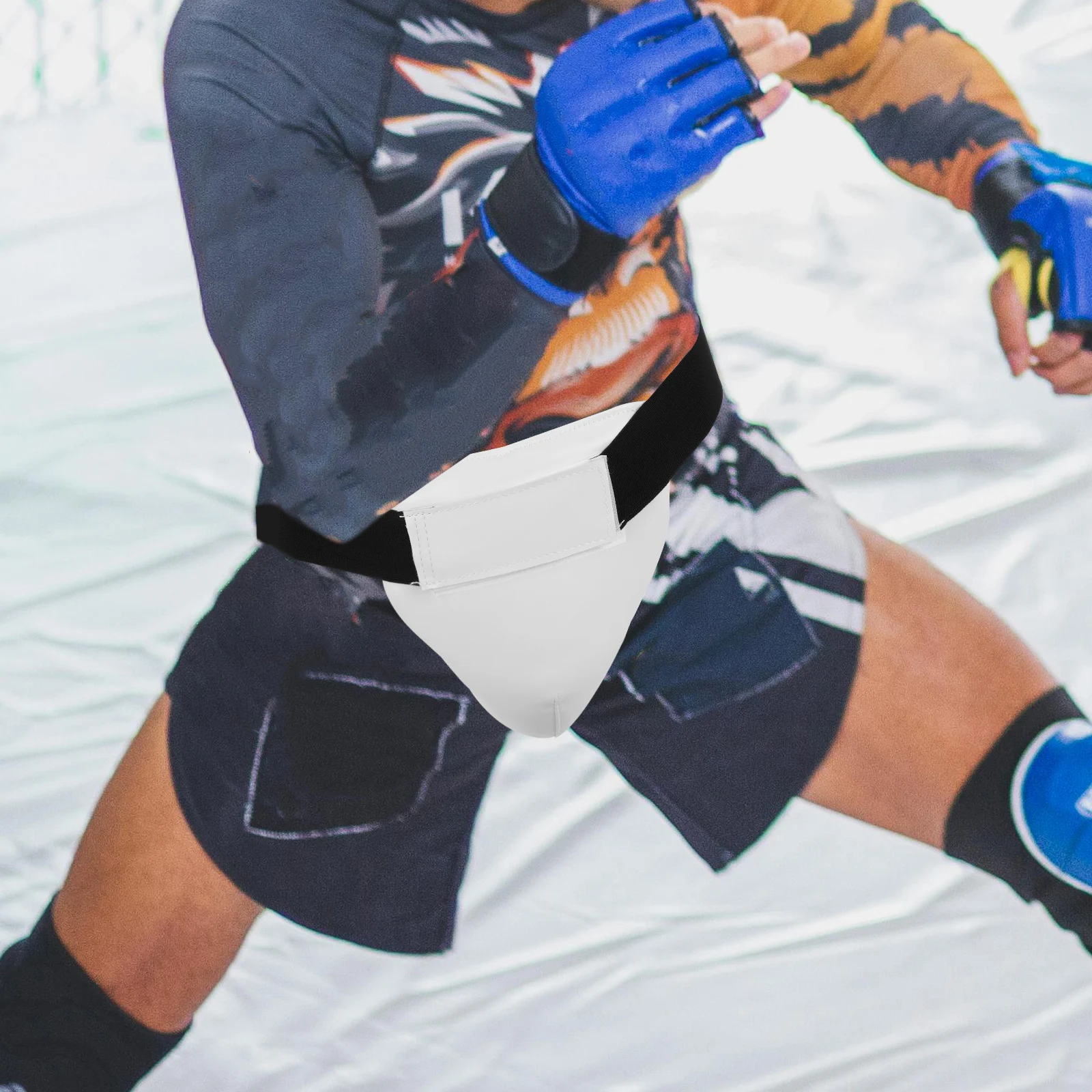 

Professional Boxing Groin Protector Wear-Resistant Comfortable Adjustable Training Guard for Sparring Combat Fighting