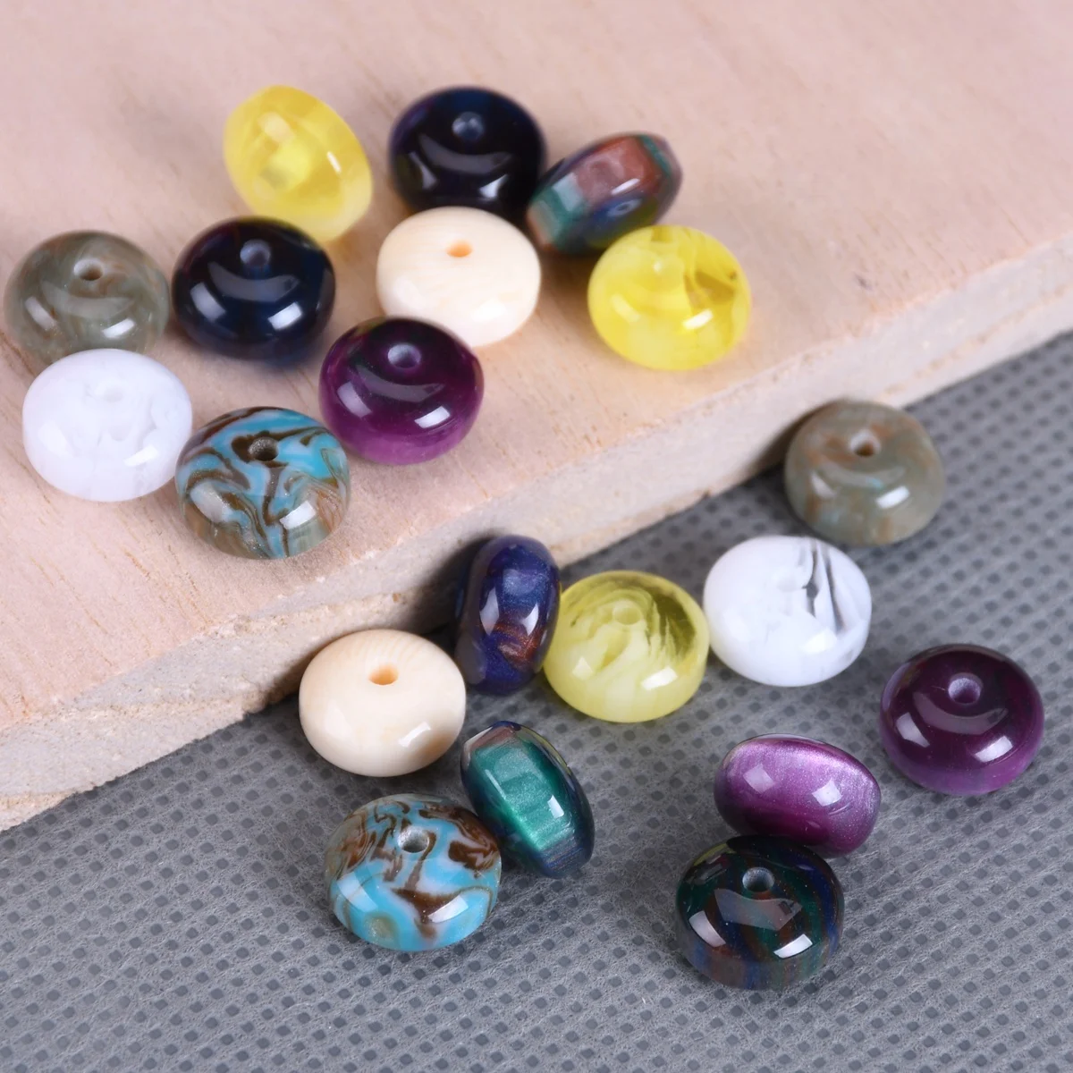 Lucido Rondelle piatto forma rotonda 10x6mm resina plastica perline allentate lotto per gioielli che fanno risultati del braccialetto fai da te