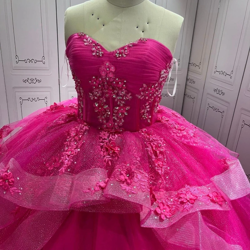 Luxury Rose Red Quinceanera Dresses Ball Gown Beaded Applique Lace Tull Tiered Birthday Party Dress Vestidos De 15 Años Sweet 16