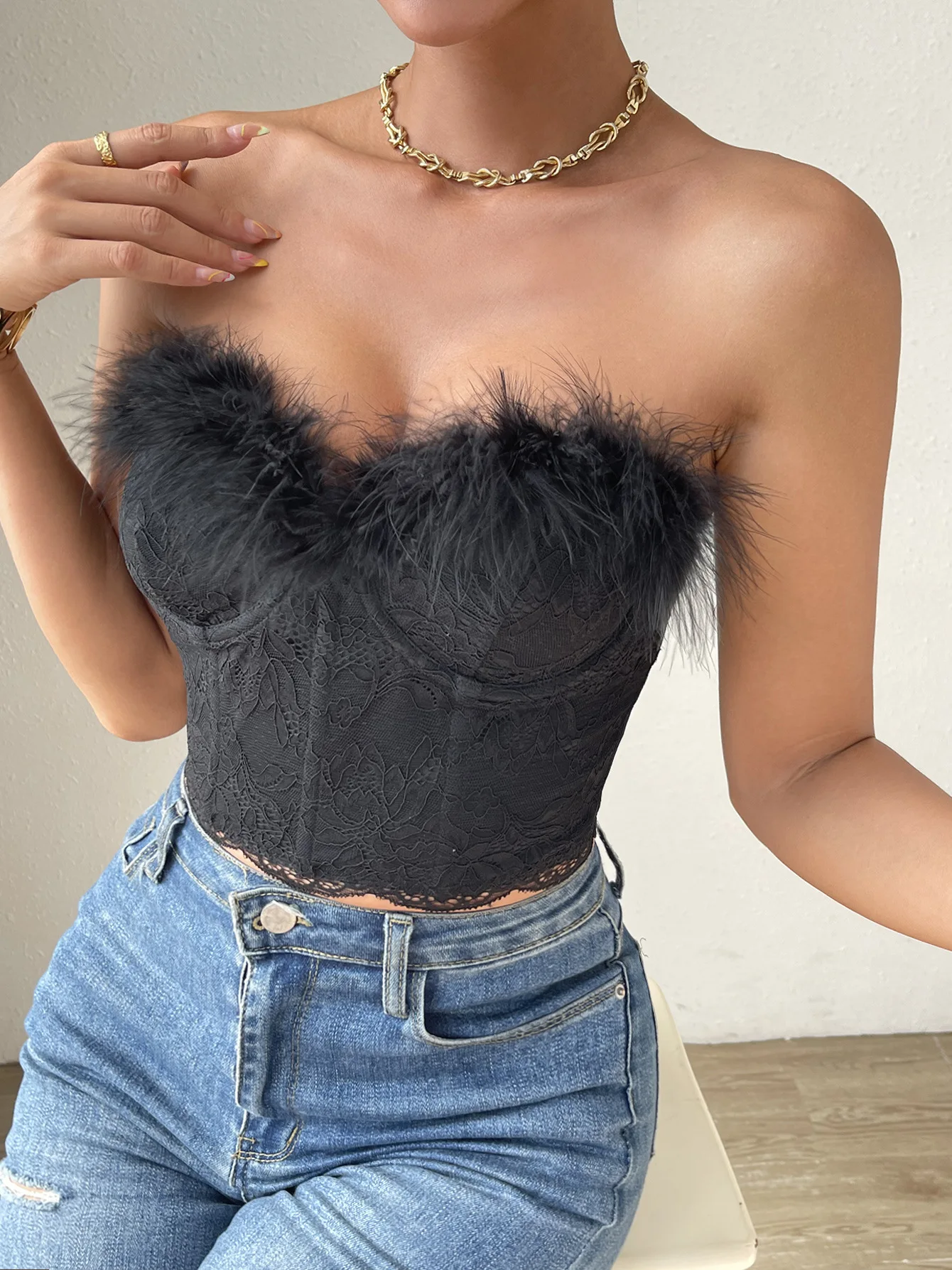 Sexy Corset Top Women Feather Sleeveless Off Shoulder Female Boned Cropped Streetwear Bustier Mesh Crop Top