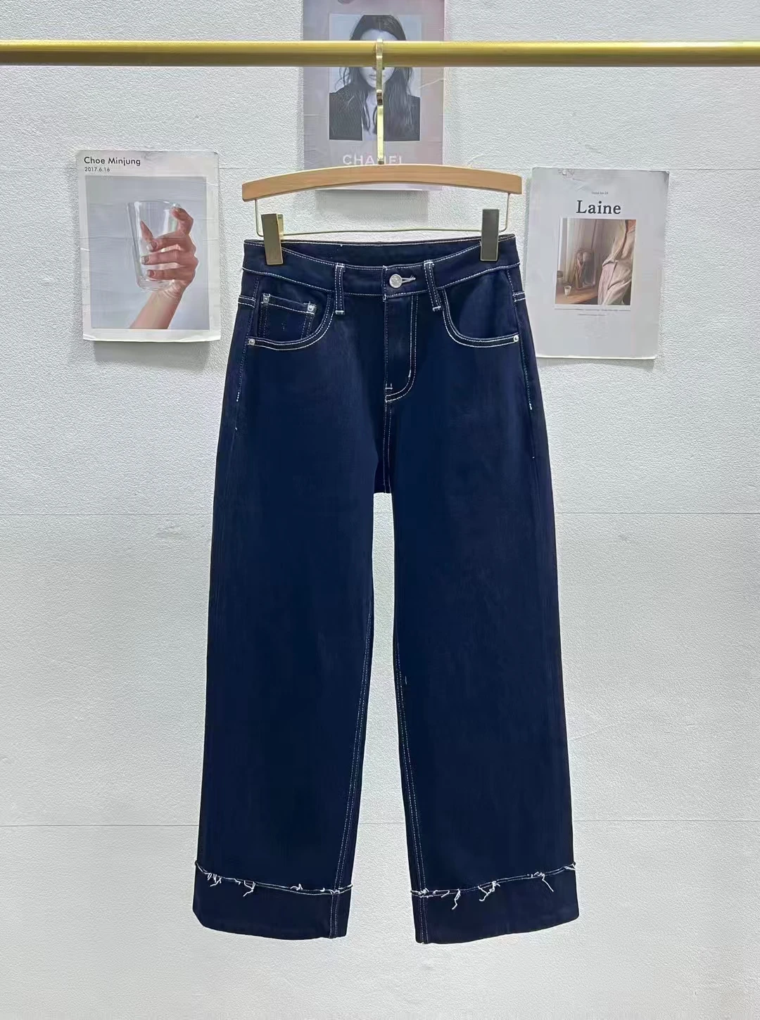 

Fenggejiwo women's jeans, cropped straight leg pants, rolled edge jeans