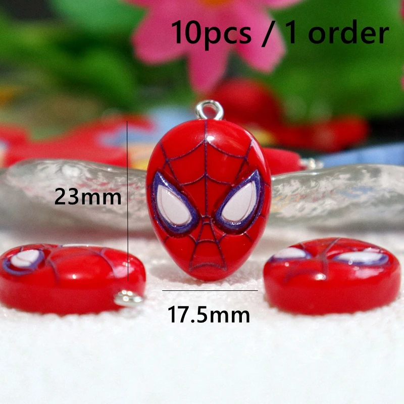 10 STKS Cartoon Anime Superheld Hars Hangers, Flat-back Trendy Charms voor DIY Ketting Armband Sieraden Maken Sleutelhanger Accessoire