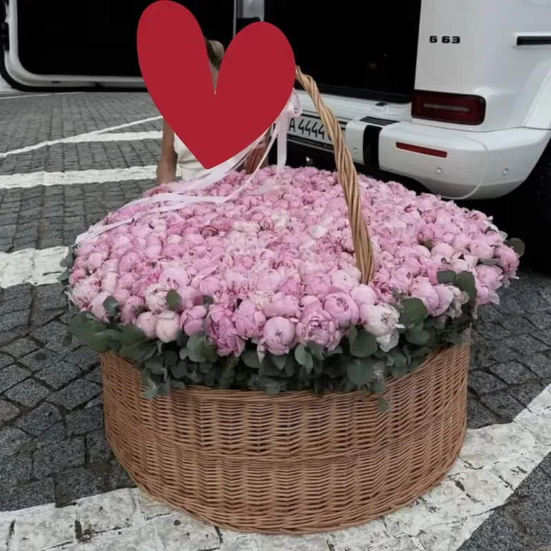 Nesting Large White Wicker Baskets with Handles,Huge Wicker Baskets for Flowers,Large Wicker Modern Luxury Gift Basket
