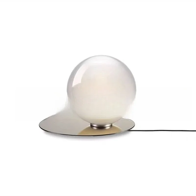 

Light luxury Nordic table lamp, medieval modern simple living room glass lamp