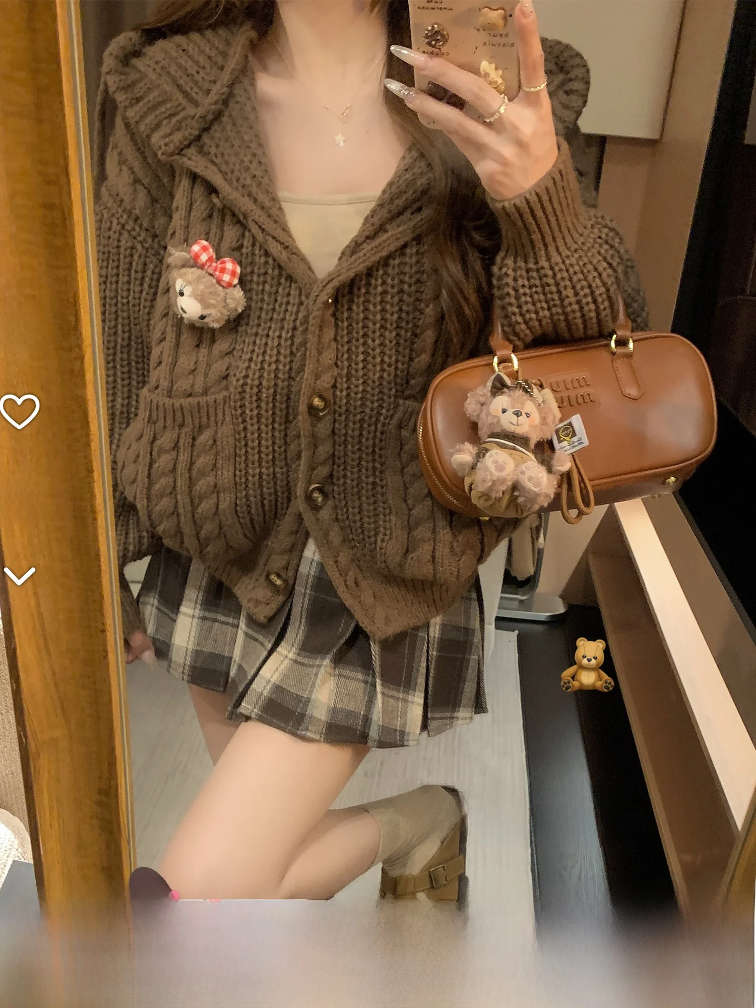 

Повседневный вязаный кардиган с шапкой и значком-кроликом, универсальный свитер с длинными рукавами, из мягкой комфортной ткани, с омолаживающим дизайном и узором «косичка»