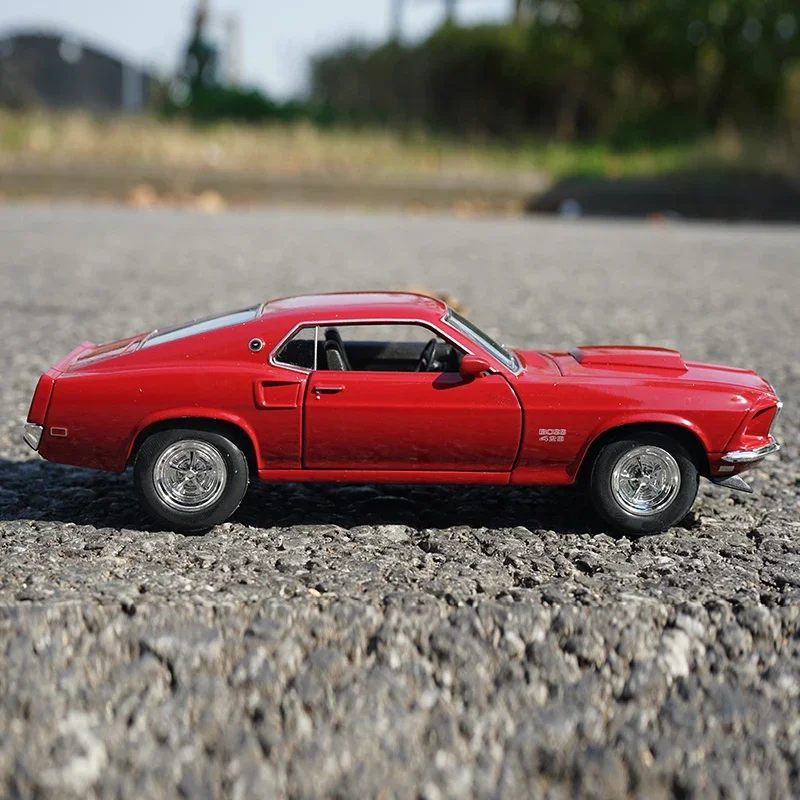 1:24 Boss 429 1969 WELLY Mustang Supercar سبيكة سيارة نموذج Diecasts ولعبة المركبات جمع سيارة لعبة الصبي هدايا عيد الميلاد
