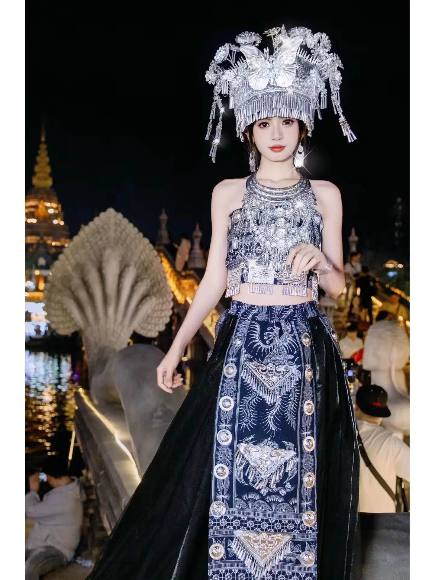 Exotic Xishuangbanna Miao' S Girl Ethnic Style Travel Photography Clothes Performance Wear