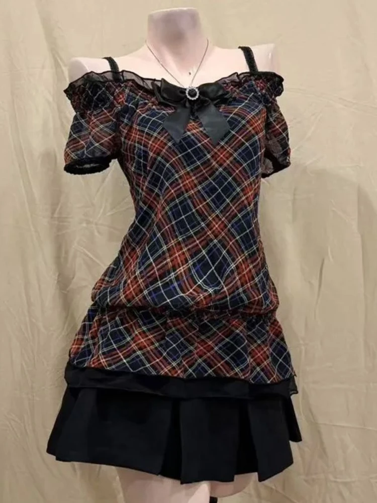 

Летний винтажный шикарный комплект из 2 предметов с открытыми плечами, женский дизайн, повседневные свободные футболки в клетку с бантом, женская модная черная короткая юбка в стиле ретро