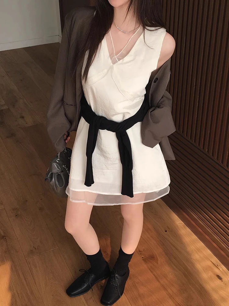 Vestido F Casual de Verão Estilo Coreano com Decote V em Renda Branca, Camada Dupla Solta e Saia Curta Respirável