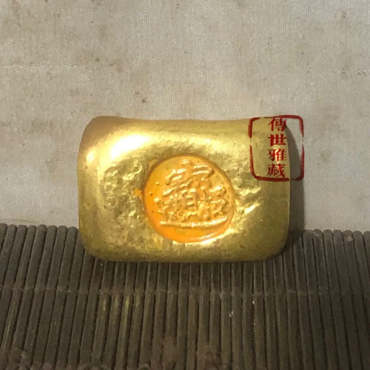 Old gold skin, patina, solid gold nugget, ten thousand taels of gold, fortune gold ingot, retro coin ornament