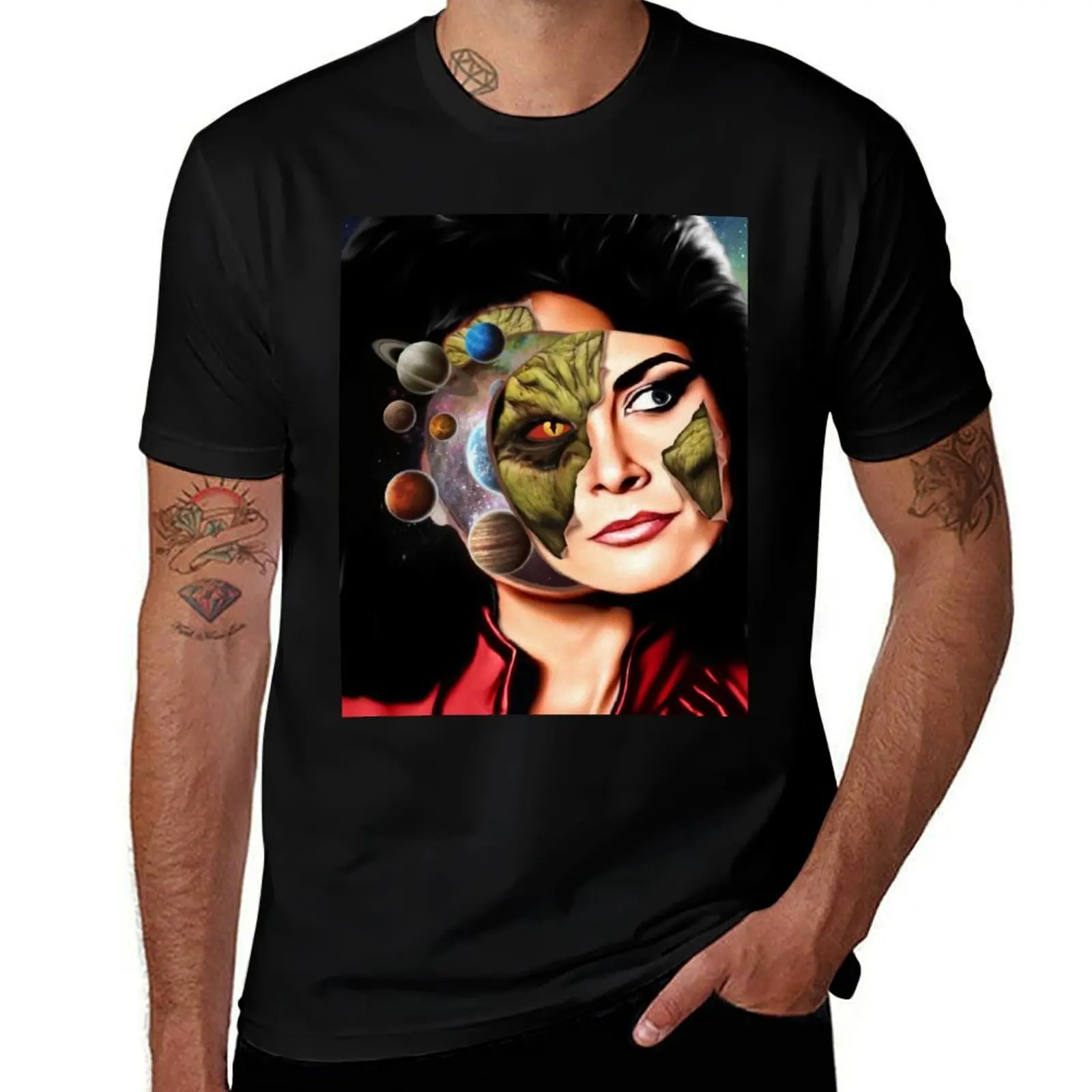 Reptile Alien Visitor Diana Surreal V Inspired Painting T-Shirt customizeds compression shirt men