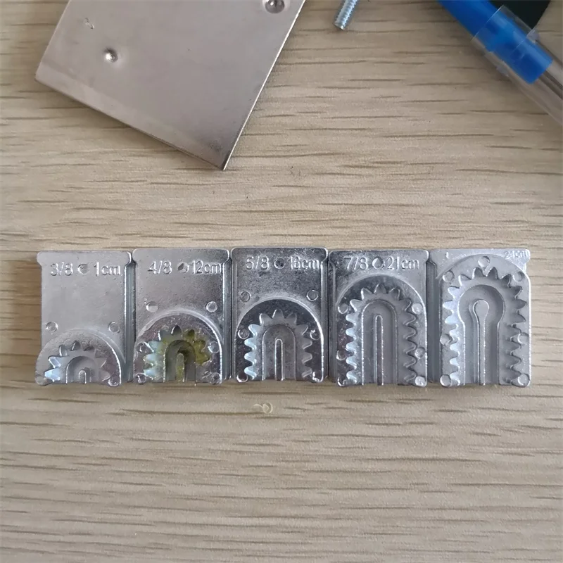 1 Piece Sewing Machine Presser Foot Accessories Work Lock Button Hole Device  Sewing Machine Key Hole Device