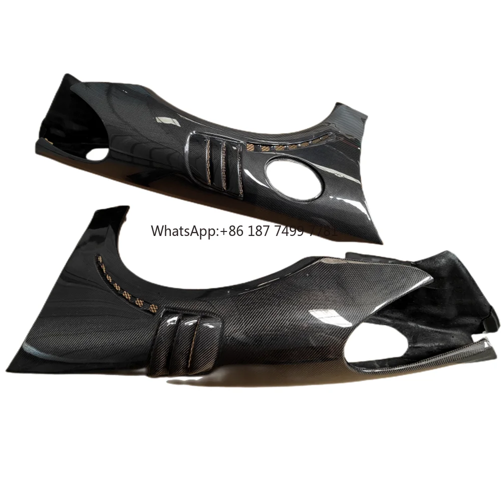 

A Pair of Body Kit for . 718 Boxster . Modified with RS Style All Carbon Fiber Fenders