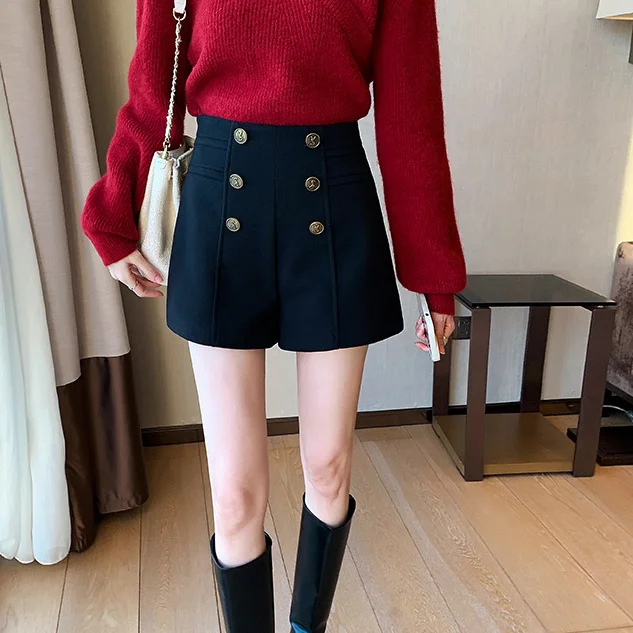 

2024 New Women's Pu Leather Shorts High-waisted Slimming A- line Pants Fashionable Korean Style Bell Bottoms Petite Boots LX538