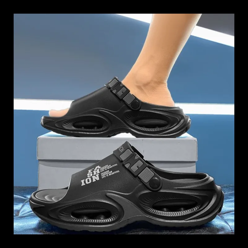 Wear sandals and slippers when going out; in summer, men's durable thick-soled non-slip shoes and waterproof shoes