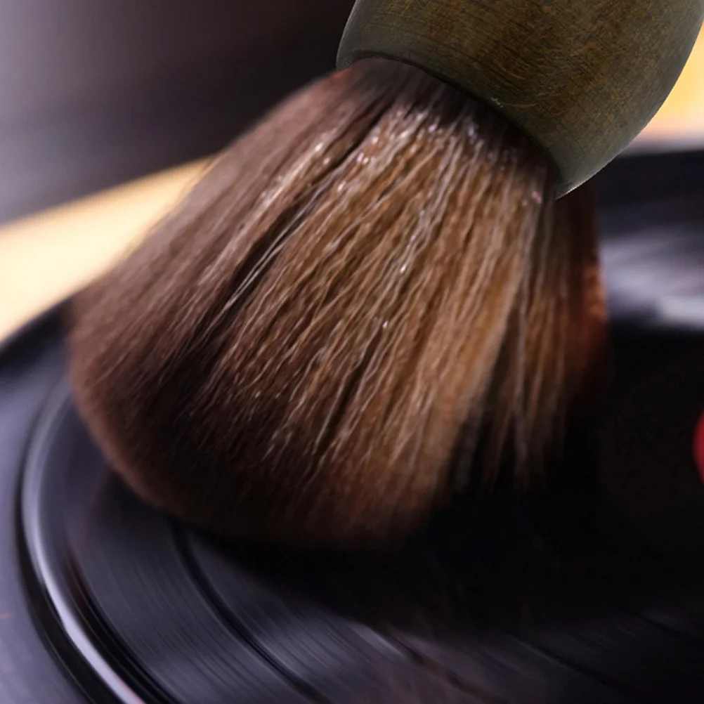 

2Pcs Vinyl Record Cleaning Brush Soft Bristle Wooden Handle Dust Remover Anti Static Tool for Turntable Player Needle Cleaner